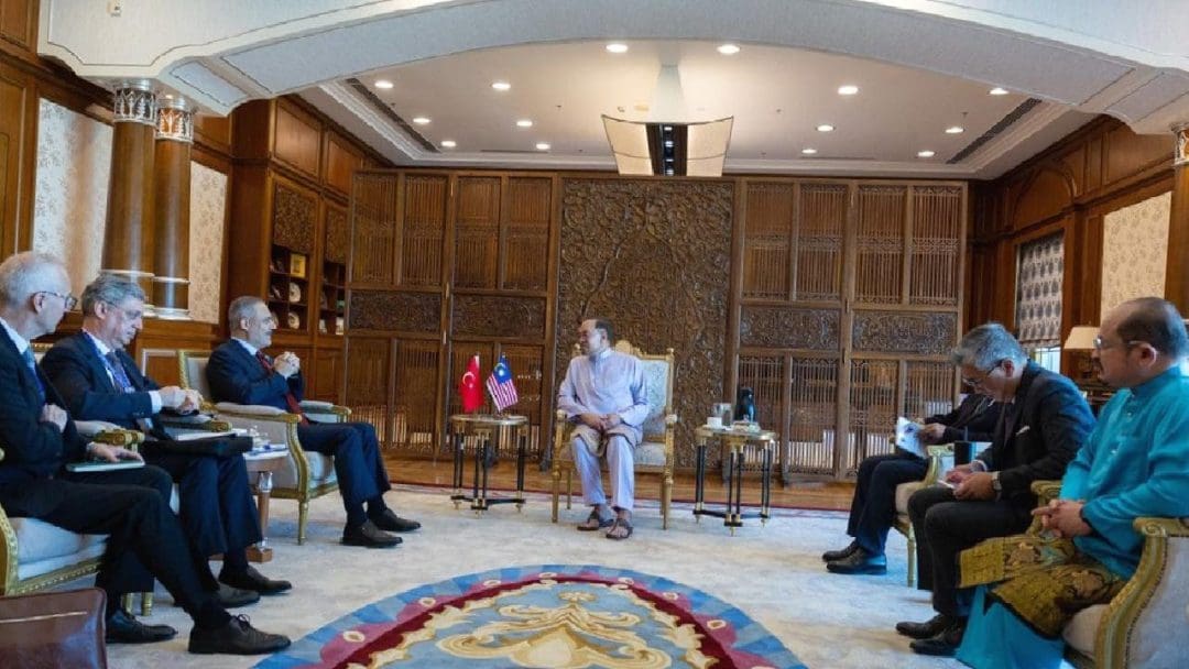 Dışişleri Bakanı Hakan Fidan'ın Malezya Ziyareti ve Diplomatik Temasları