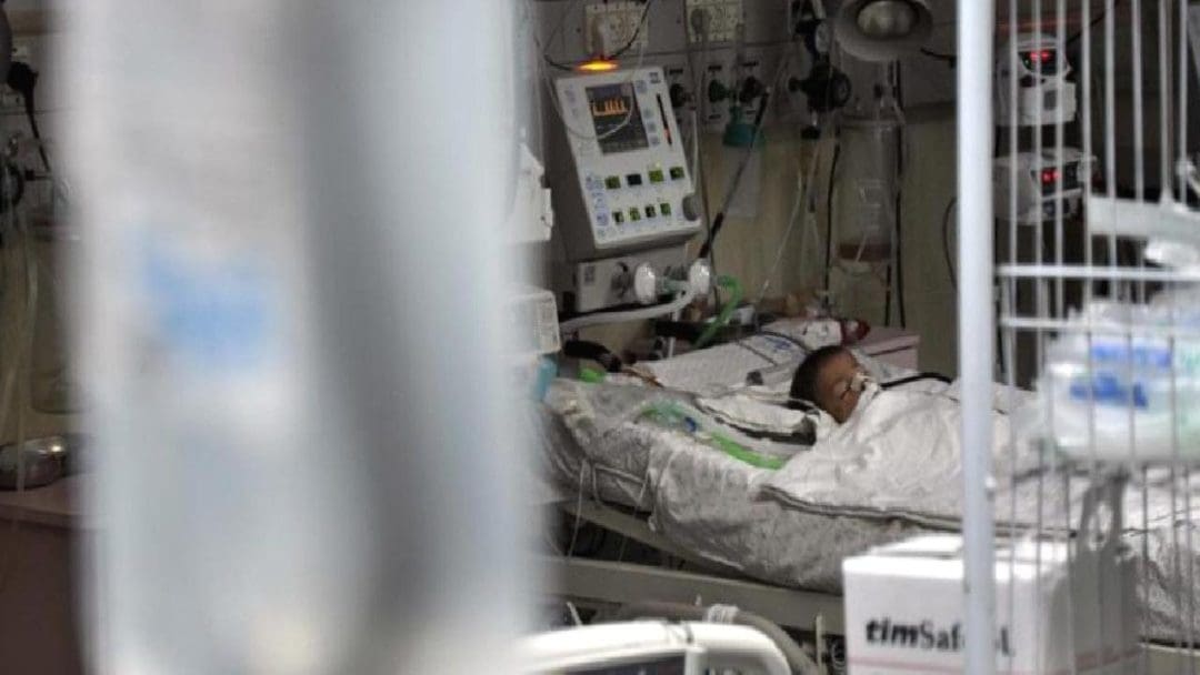 Sağlık Sisteminde Derinleşen Kriz: Hasta ve Bebekler Tehlikede