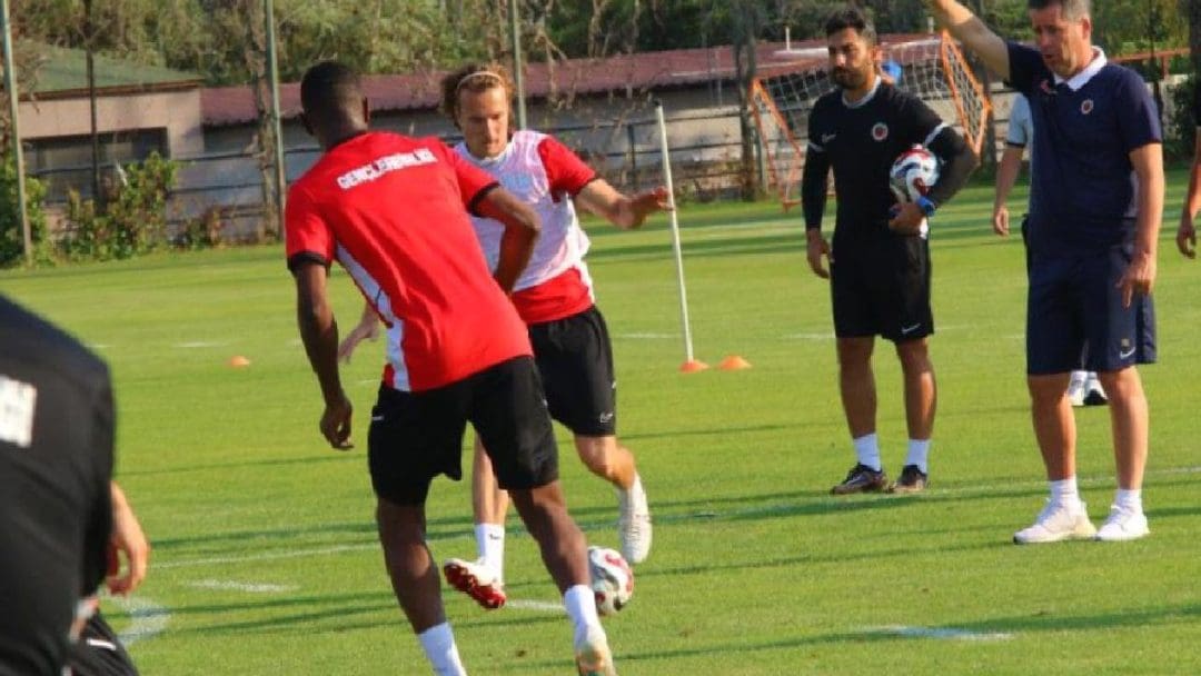 Gençlerbirliği, Süper Lig'e Dönüş ve 2025-2026 Sezonu Hazırlıkları