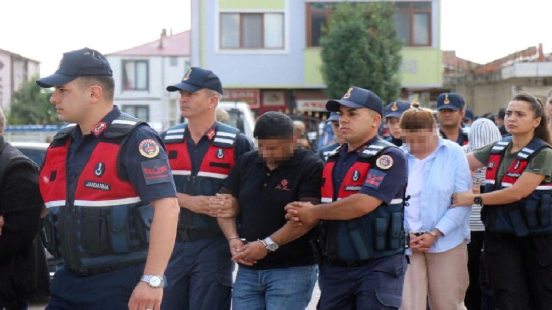 Gözaltılar ve Delil Toplama