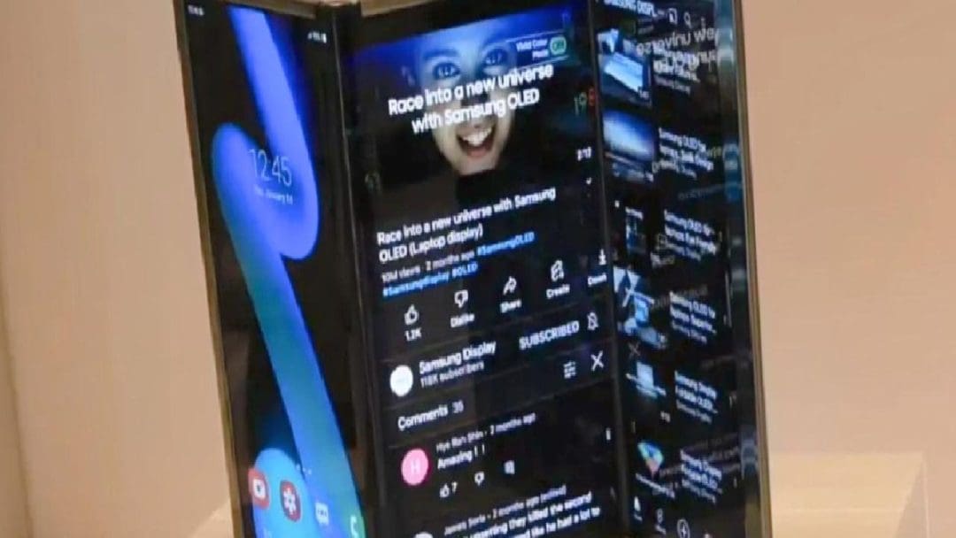 Samsung, Katlanabilir Akıllı Telefon Pazarında Yenilikçi Adımlar Atmaya Hazırlanıyor