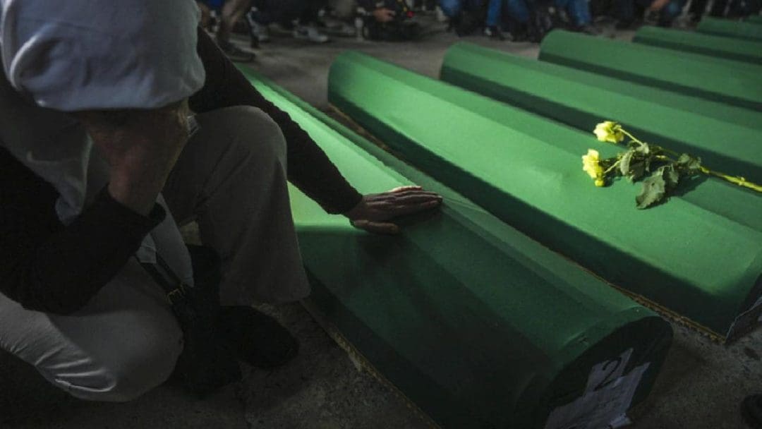 Srebrenitsa Soykırımı'nın 30. Yılında Uluslararası Anma ve Adalet Arayışları