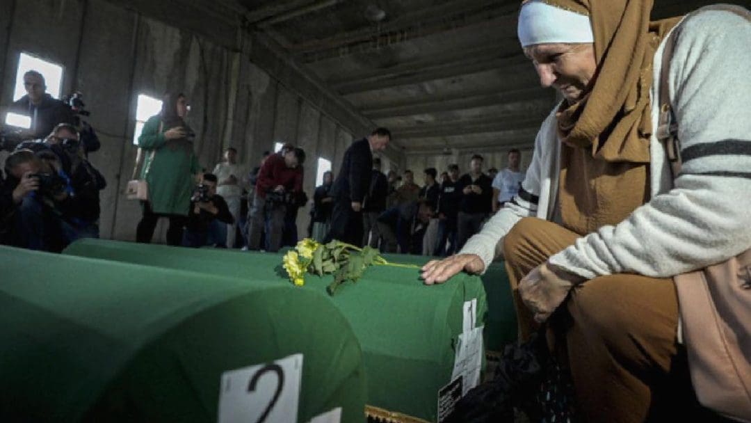 Srebrenitsa Soykırımı'nın 30. Yılında Uluslararası Anma ve Adalet Arayışları