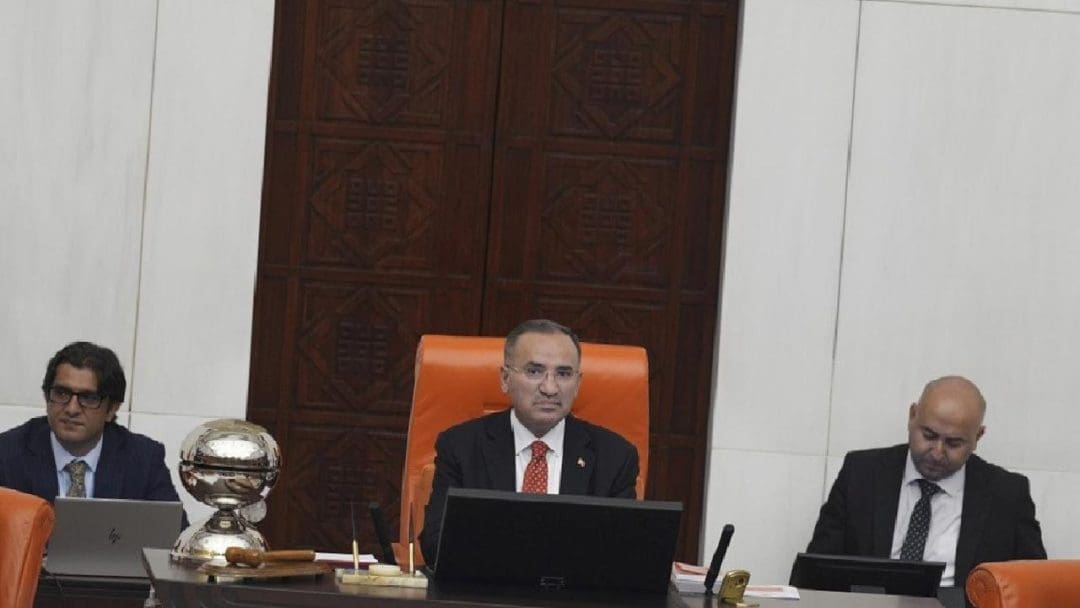 TBMM'de Yoğun Gündem ve Tartışmalar